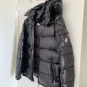 Moncler Puffer Jacket Black Maya Down